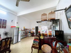 bán biệt thự đường lê văn tám phước long