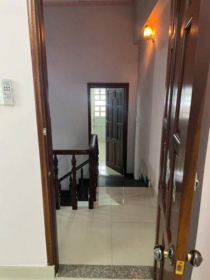 bán nhà hướng tây nam - đường 160 lã xuân oai , p. tnpa , quận 9 - 2pn