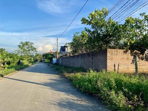 chính chủ bán 700 m2 full thổ cư đất ở đô thị