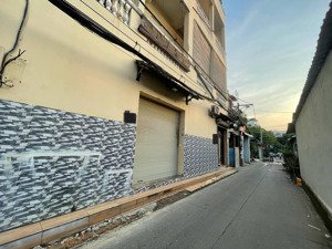 bán nhà khai thác chdv 6 phòng 73m2 - lê trọng tấn, tân phú - hẻm xe hơi 7c - 6.1 tỷ tl