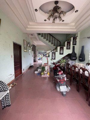 bán nhà riêng quốc lộ 50 xã phong phú _đường đê bao, 160m2, 4pn, 3wc, _9 tỉ