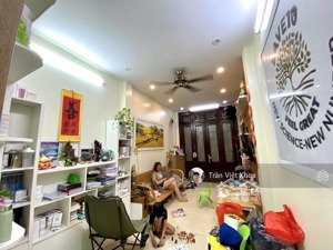 vuông đẹp - nở hậu - nhà dân xây chắc chắn phố la thành - 4 tầng 33.5m giá hơn 7 tỷ