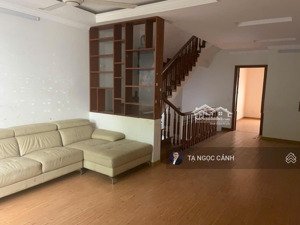 bán nhanh căn nhà vườn 127m2 giá chỉ hơn 20 tỷ