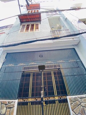 bán nhà đường phạm văn hai, phường 3, quận tân bình. nhà 3 tầng đẹp ở luôn-35m2- giá 5,5 tỷ.