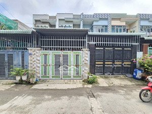 nhà gần ngã tư bình thung phường bình an tp dĩ an