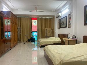 mặt phố, vỉa hè rộng, kinh doanh mọi mô hình, hoàng quốc việt dt 54m x5 tầng mt 4.5m 