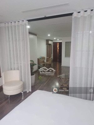 bán tòa nhà hỗn hợp mặt phố hàm long . đẳng cấp 5* dòng tiền khủng 4 tỷ /năm.