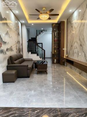 Nhà Mỹ Đình 35m2, 5 tầng, gần ô tô. Giá chỉ 6,3 tỷ, sổ đỏ chính chủ