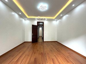 bán np 4pn, 5wc, 75m2 tại vũ phạm hàm, trung hòa, cầu giấy, 37,9 tỷ hàng hot uy tín