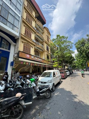 ngon nhất quận hai bà trưng- building 8 tầng mặt phố hoà mã mặt tiền 7m sổ đẹp giá 170 tỷ
