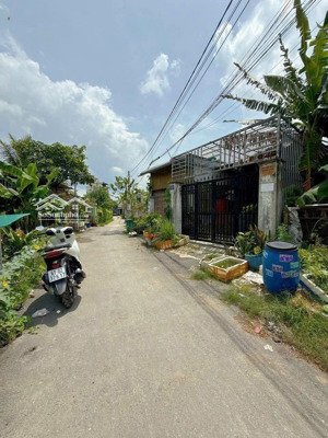 lô đất 224m gần cụm trường học tân đông hiệp giá chỉ 16 triệu/m2