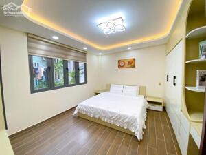 Bán nhà Lê Văn Sỹ, Tân Bình, 4 tầng đẹp mới ở ngay, gần mặt tiền, ngang 6m, 44m2, 8.65 Tỷ