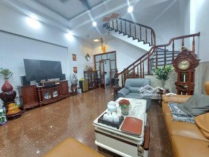 bán nhà riêng 65m2, ô tô, kd, trần cung, nghĩa đô, cầu giấy, hn chỉ với giá siêu hời 16 tỷ - hiếm