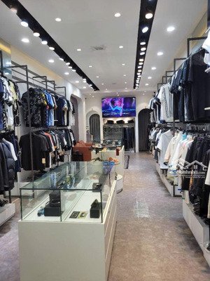 mặt phố thái hà - 63.2m - phố to - vỉa hè rộng - dòng tiền ổn định