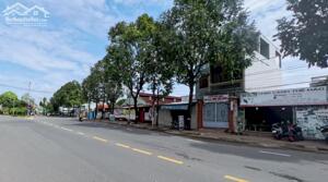 Bán nhà mặt tiền Bùi Hữu Nghĩa gần cổng sau Cty PounChen Biên Hòa, 460m2, giá 18 tỷ 500.