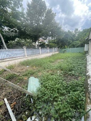 ngang 5 x16m nở hậu kp1 an khánh (mới )phuờng an phú cũ cách sông sài gòn 100m.shr 14.5 tỷ