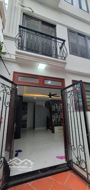 nhà đẹp nguyễn văn cừ cực hiếm 4 thoáng - ngõ rộng - tiện ích đầy đủ 36m2 - 5tầng - mt 5,3m - 7,