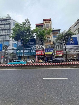 bán gấp mặt phố lạc long quân lô góc 3 mặt thoáng vị trí đẹp nhất phố, phù hợp kinh doanh building