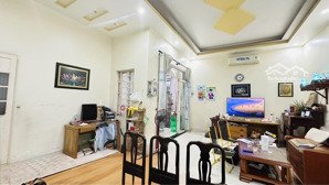 bán nhà mặt tiền đường nhựa, 160m2 full thổ, đông hoà , hồ chí minh.