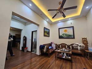 biệt thự tây hồ - gara ô tô - mặt tiền khủng - view hồ tây - 15m ra phố - ở sướng