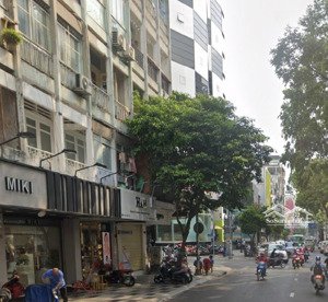 cần bán gấp căn hộ mặt phố 60 nguyễn trãi, sở hữu lâu dài, thang máy6