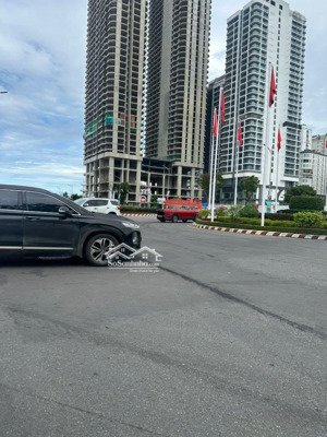 sát tháp đôi, kinh doanh sầm uất, đông du khách, mặt tiền hà kỳ ngộ chỉ 19 tỷ, tặng nhà 2 tầng.