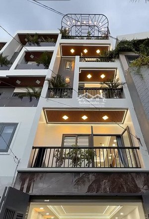 gấppp!! siêu phẩm cần bán kỳ đồng, quận 3, giá 5tỷ790/78,4m2(4,9x16m), 1 trệt 4 lầu, shr - hẻm ô tô