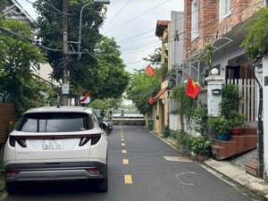 BDS HVL CHO THUÊ NHÀ TRÚC ĐƯỜNG Q2 5x11m 1T1L