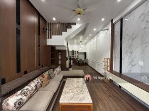 bán nhà tđc sao sáng trục 12m full nội thất hướng tây cực hiếm