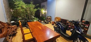 cần bán gấp trong tháng căn vila 4 tầng 130m2 sát biển mỹ khê cách võ nguyên giáp chỉ 50m