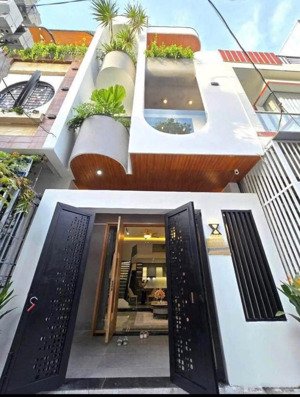 nhà ngộp 4tỷ780/85,9m2 ngay võ văn tần -p.5 -quận 3 đang cho thuê 30triệu. giao với cao thắng