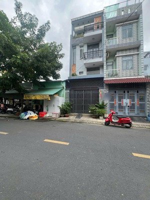 mặt tiền lê niệm - tân phú - 108m2 - (4x19) nở hậu 9m)- 4 tầng -tặng full nội thất - giá 13.45 tỷ