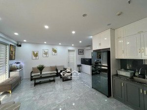 bán nhanh căn hộ cc berriver 88m2 2pn tầng thấp ban công tây nam giá chỉ 6.6 tỷ bao thuế phí.