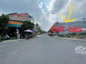 chủ gửi lô góc vip ngay ngã tư trục đường chính kdc thuộc thuận an diện tích 164m full thổ cư
vị tr