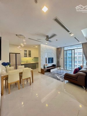 bán cc đẹp tại vinhomes central park, 8,3 tỷ, 90m2, 2pn, 2wc, full nội thất