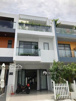 bán nhà 3 tầng mới hoàn thiện gói 8 mỹ gia gần hồ bơi