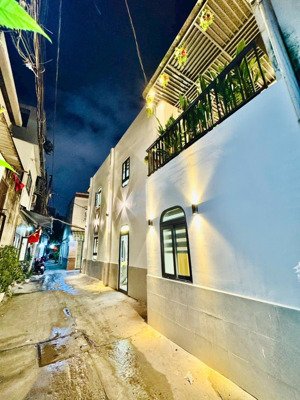 bán gấp nr 3pn, 3wc, 41m2 tại hoàng hoa thám, q.bình thạnh, 6,38 tỷ