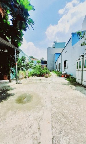 đất ngang 7m đường số 13 linh xuân xe hơi vào tận nơi 180m giá 10 tỷ