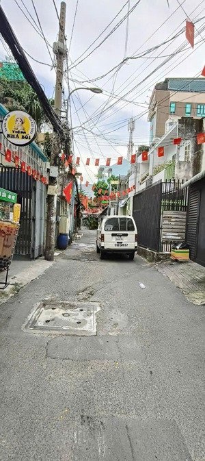 cần bán gấp -phường 6 - gò vấp công nhận 85m2- ngan 5- chỉ hơn 5 tỷ