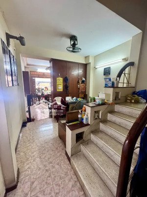 bán nhà riêng tại lê thánh tôn, quận 1, 20 tỷ, 45m2 giá siêu hời