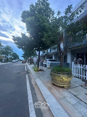 gói 8 duy nhất căn thô mặt đường 71 - sát hồ bơi sạch đẹp - chỉ 7 tỷ 480