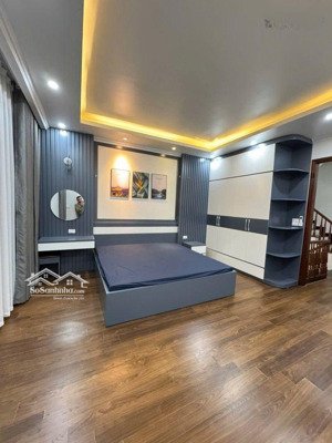 chính chủ bán : nhà đẹp trung tâm hà đông _ 42m2 _ full nội thất, khách chỉ việc xách vali về ở!