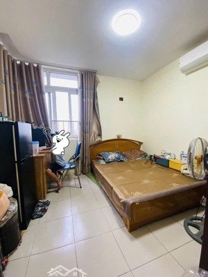 chung cư đường giải phóng, hoàng mai; giá rẻ hơn thị trường; căn góc; gần nhiều trường đh, bến xe.