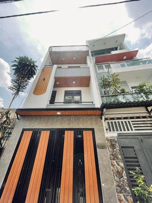 cần bán gấp căn nhà trong 20 ngày đường nguyễn thái sơn p14 q.gò vấp giá chỉ 3tỷ400triệu