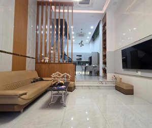 bán nhà ngay khúc giao giữa âu cơ và lạc long quân - 60,2m2 đường bình dương thị xã, quận 11 4ty250