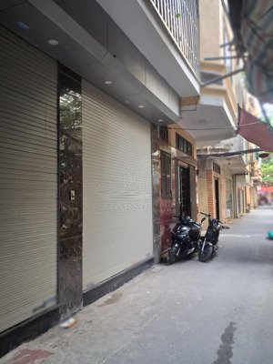 bán nhà đẹp có sẵn về ở luôn phố nhân hòa, diện tích 33.6m, 6 tầng, mặt tiền 5.61m, giá hơn 13 tỷ