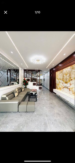 gia đình em cần bán gấp nhà đường nguyễn lâm, p.3, bình thạnh. hẻm xe hơi, 62m2, gần khu vạn kiếp