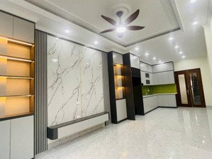 pl phú diễn kinh doanh ôtô tránh 45m2 4 tầng 12.6 tỷ (đtl121563)