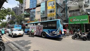 bán nhà mặt phố chùa láng - kinh doanh sầm uất - vỉa hè 7m - 58m2 - 4 tầng giá 36 tỷ.