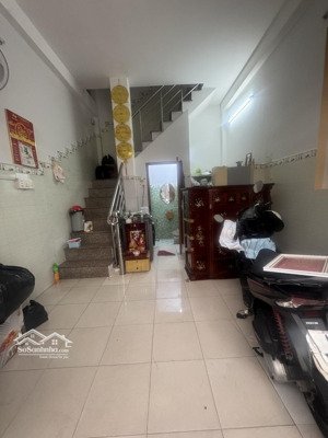 bán gấp nr 29m2, 3t, 2pn, 2wc tại phường 13, quận 6, tp.hcm giá 3,8 tỷ